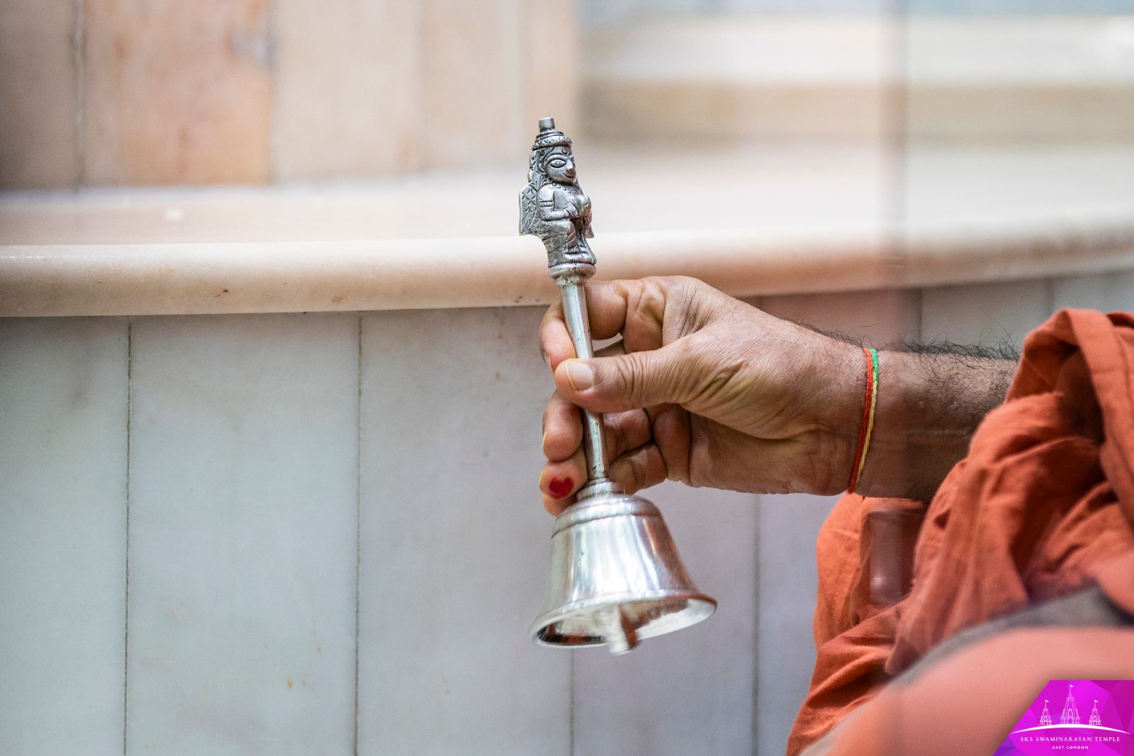 ©1987-2017 SKS Swaminarayan Temple East London